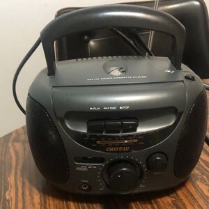 ❌SOLD❌ Cassette Player Radio Portable